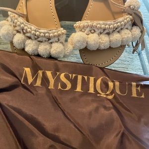 NIB Mystique Handmade Pearl Pom Pom Wrap sandals sz 7 natural color Suede